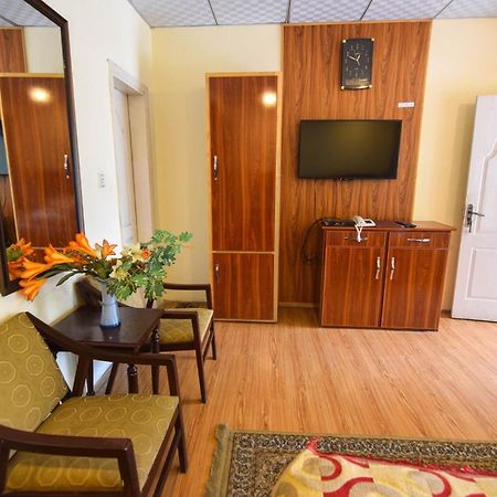 Parhena Cottages Bella Naran Exterior photo
