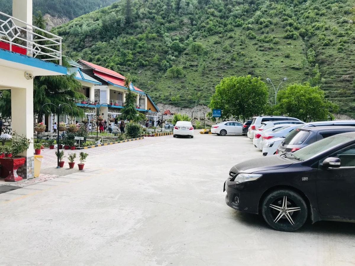 Parhena Cottages Bella Naran Exterior photo