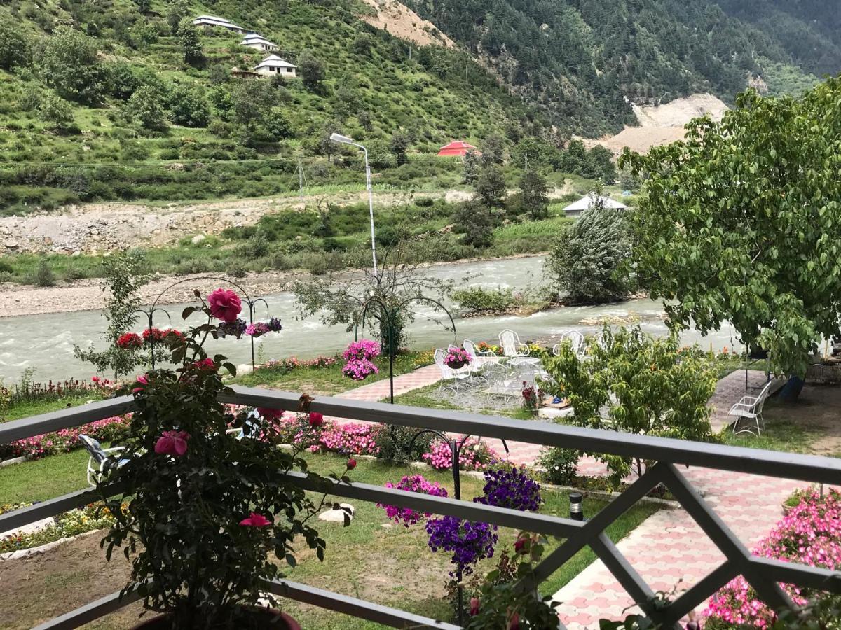 Parhena Cottages Bella Naran Exterior photo