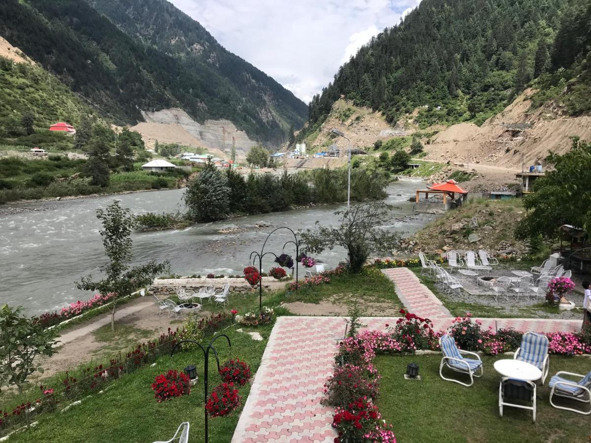 Parhena Cottages Bella Naran Exterior photo