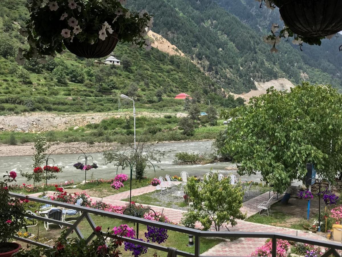 Parhena Cottages Bella Naran Exterior photo